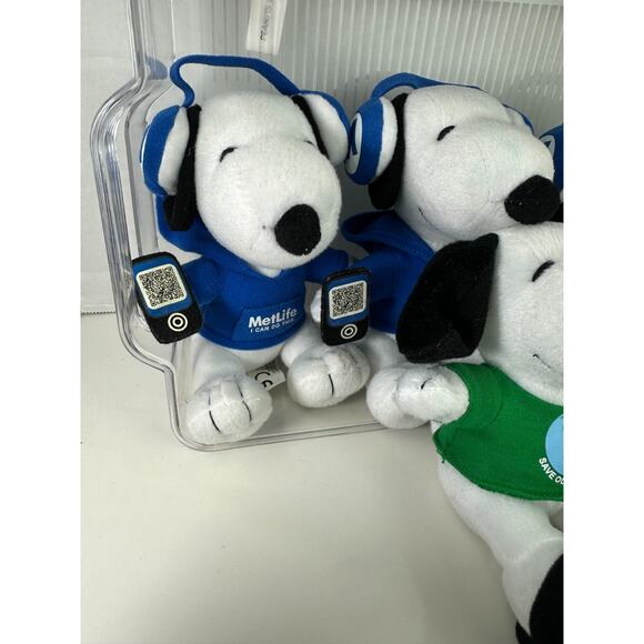Snoopy Peanuts x MetLife Plush Bundle lot of 11 Stuffed Animals With Duplicates - Picture 6 of 14